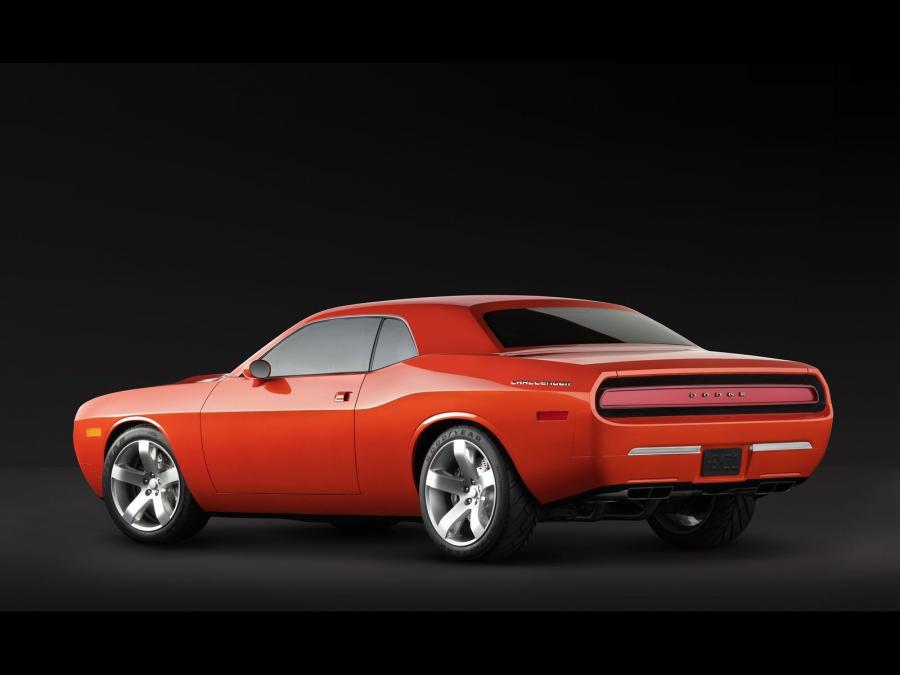  Dodge Challenger 2006 года  (фото 32 из 57)